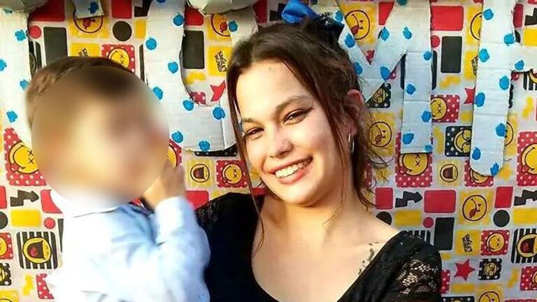 La autopsia a la joven de 23 años que se descompensó en la calle y murió no confirmó el ataque sexual
