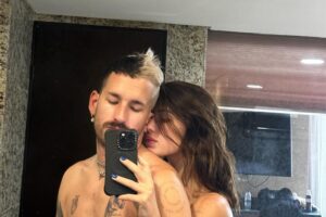 Stefi Roitman y Ricky Montaner eligieron posar desnudos para celebrar un curioso aniversario