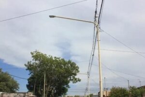 Pergamino – Importante remodelación del tendido eléctrico en el barrio Ameghino
