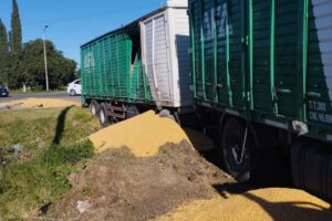 Pergamino – Lesionados tras la colisión de tres camiones en el segundo cruce