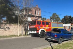 Pergamino – Incendio en el techo de una vivienda
